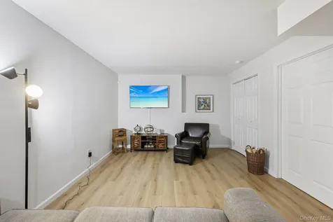 409 Country Club Lane Pomona NY 10970