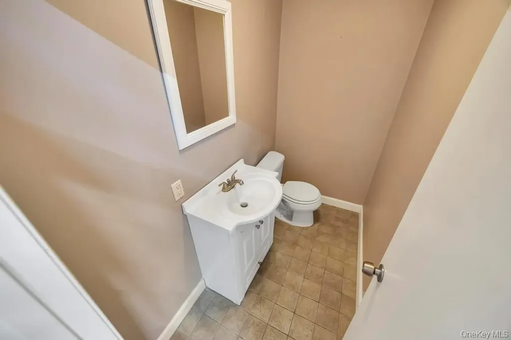 600 Hicksville Road Bethpage NY 11714
