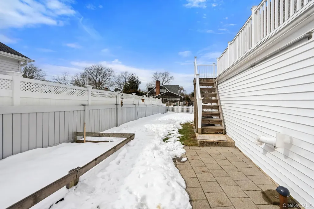1 Central Avenue Amityville NY 11701
