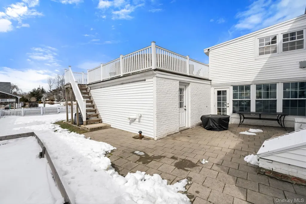 1 Central Avenue Amityville NY 11701
