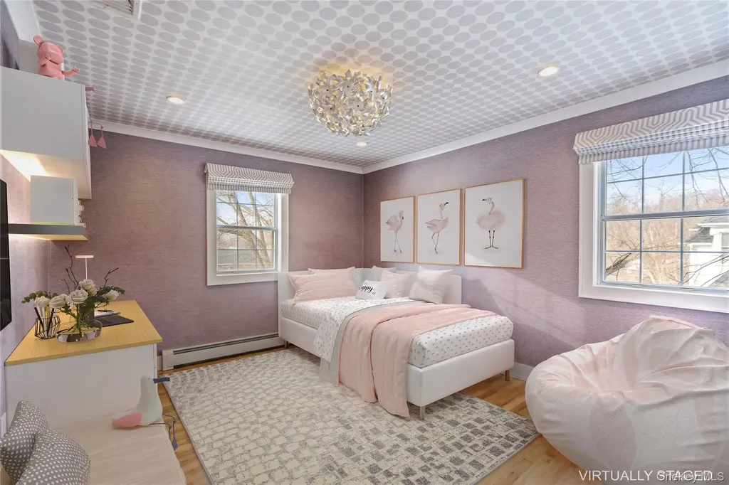 34 Wooleys Lane Great Neck NY 11023