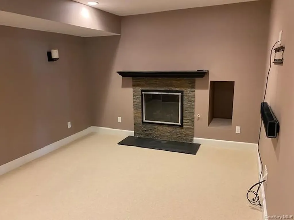 14 Marlene Court Rye NY 10580