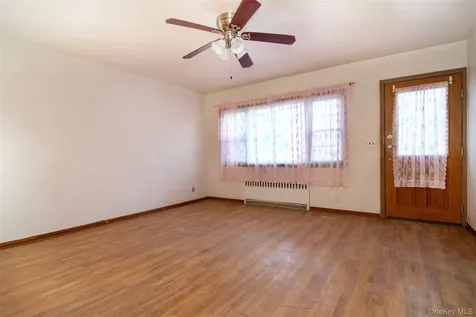 16 Ogden Avenue Dobbs Ferry NY 10522
