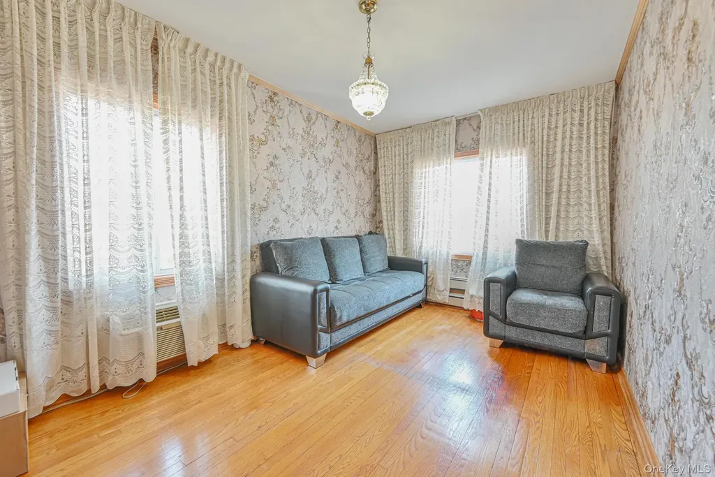 10201 62nd Road Forest Hills NY 11375