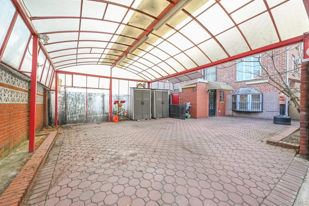 10201 62nd Road Forest Hills NY 11375