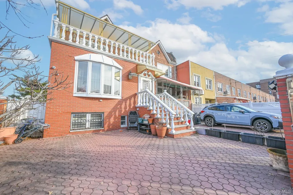 10201 62nd Road Forest Hills NY 11375
