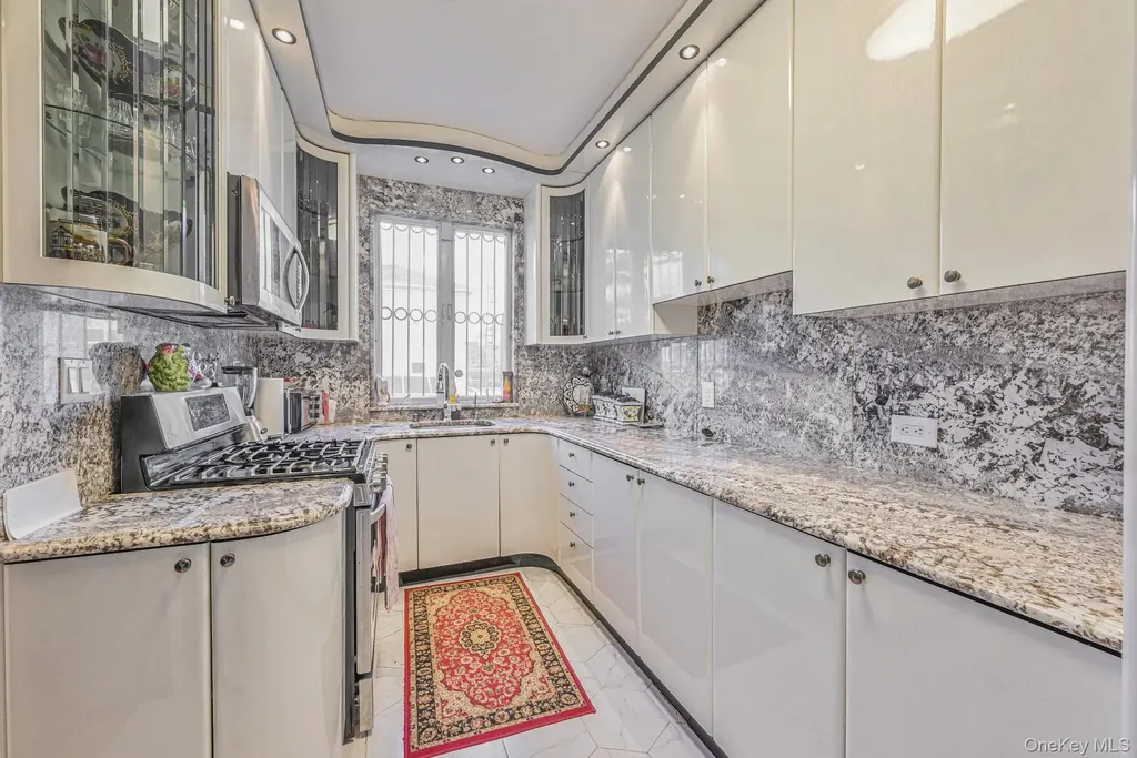 10201 62nd Road Forest Hills NY 11375