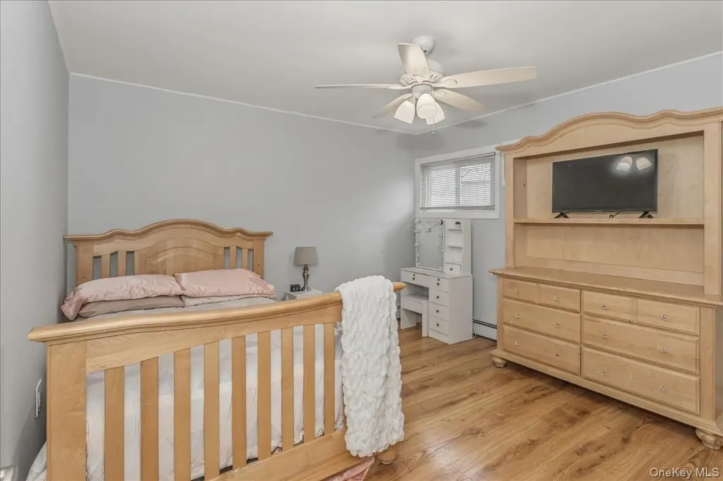 30 Echo Lane Levittown NY 11756
