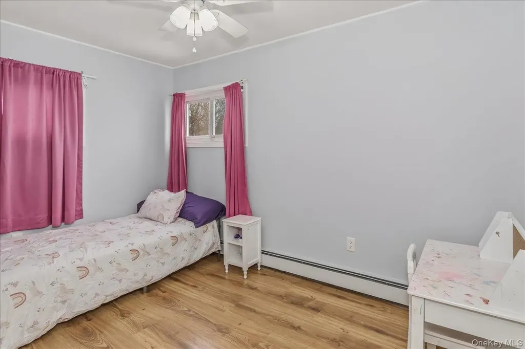 30 Echo Lane Levittown NY 11756