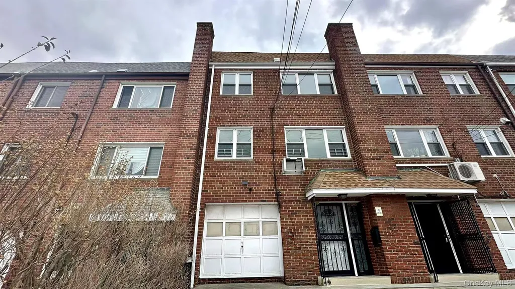 59-09 Kissena Boulevard Flushing NY 11355