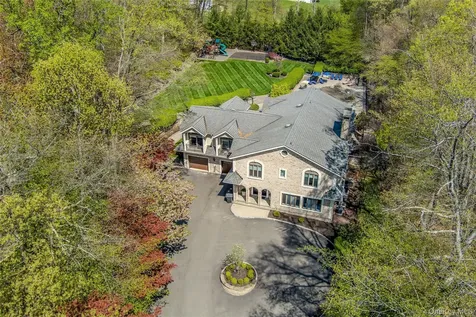 12 Rollingwood Drive New City NY 10956