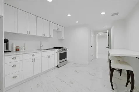 12 Rollingwood Drive New City NY 10956
