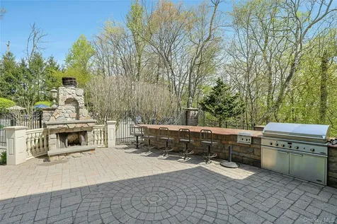12 Rollingwood Drive New City NY 10956