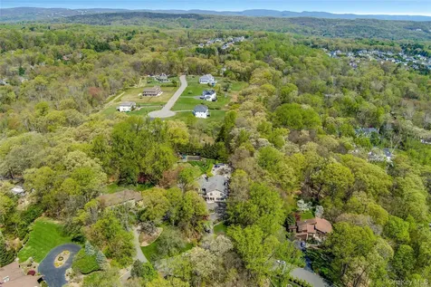 12 Rollingwood Drive New City NY 10956