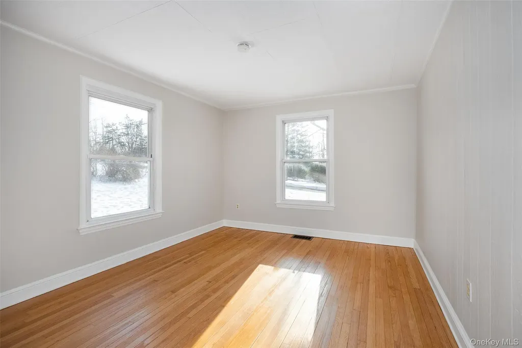 13 Robert Road Poughkeepsie NY 12603
