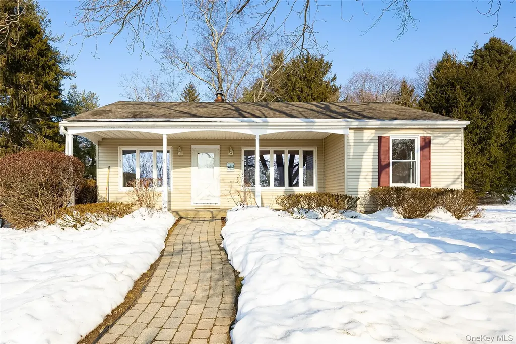 13 Robert Road Poughkeepsie NY 12603