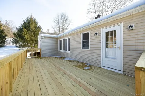 13 Robert Road Poughkeepsie NY 12603