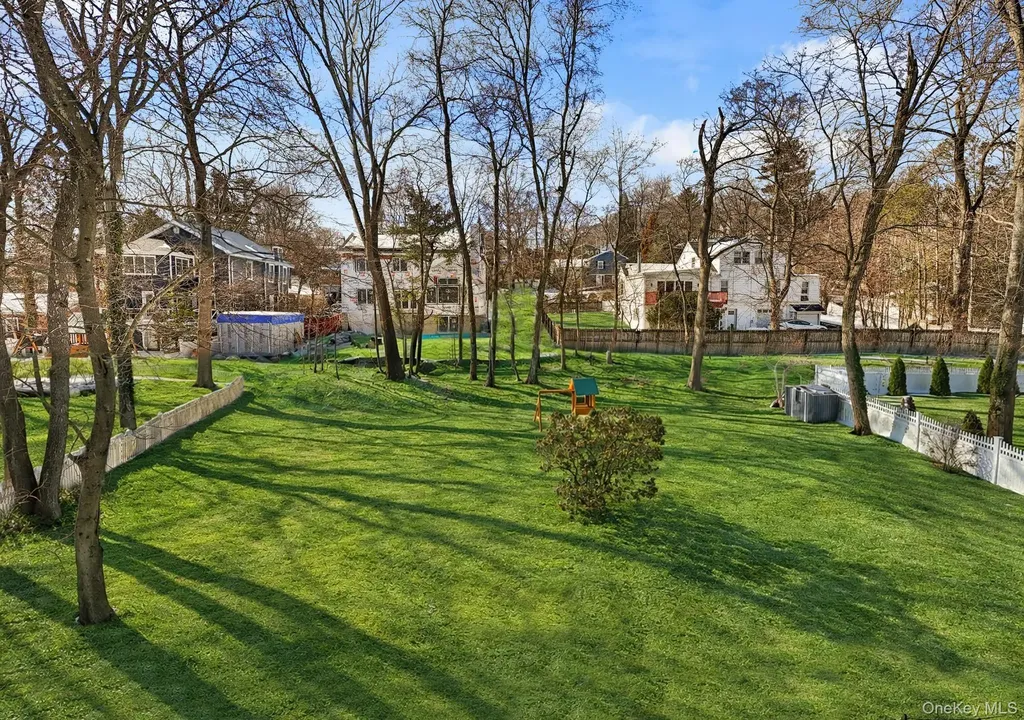 590 Ashford Avenue Ardsley NY 10502