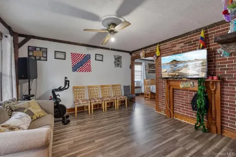 165 Gurnee Avenue Haverstraw NY 10927