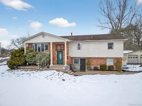 54 Blauvelt Road Blauvelt NY 10913