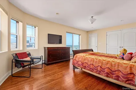 171 Beach 100th Street Rockaway Park NY 11694