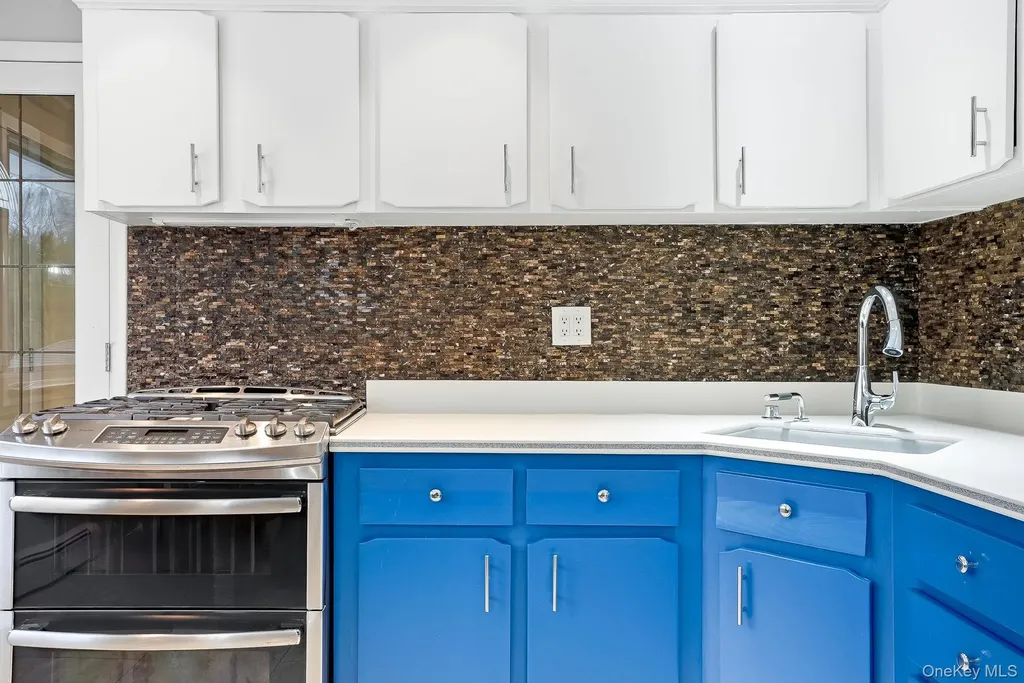 12 Lakeview Road Carmel NY 10512