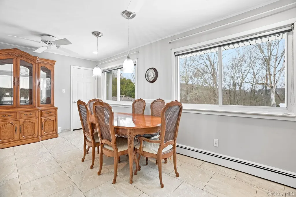 12 Lakeview Road Carmel NY 10512