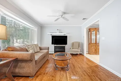 12 Lakeview Road Carmel NY 10512