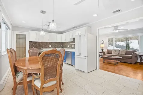 12 Lakeview Road Carmel NY 10512