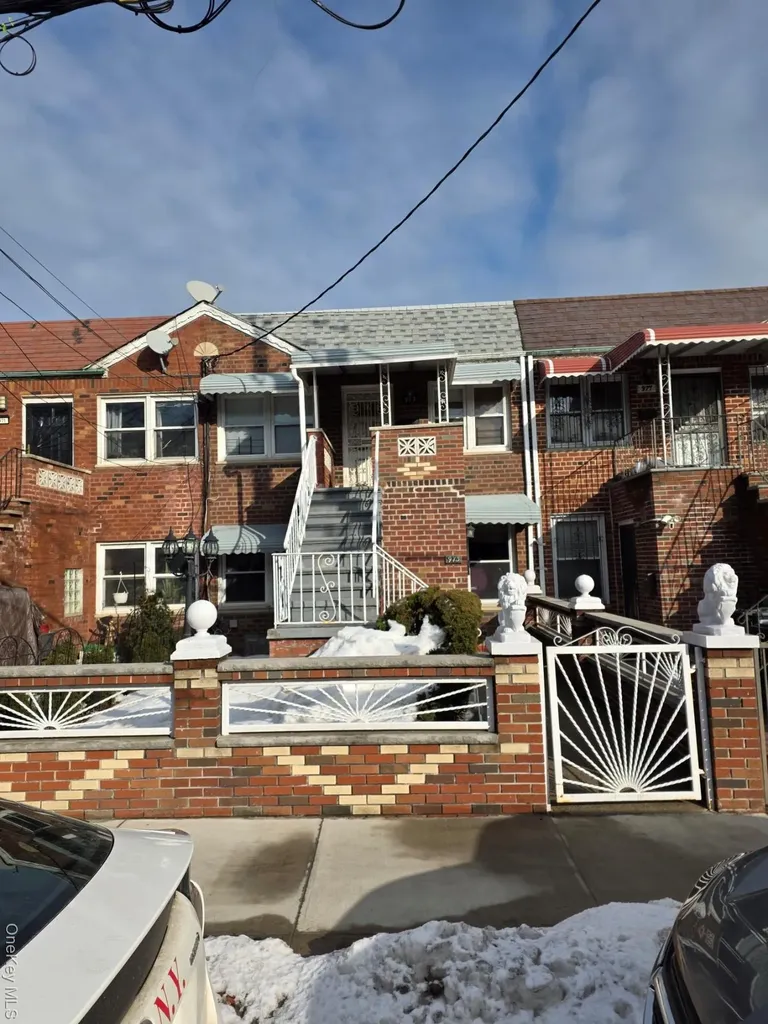 973 E 48th Street Brooklyn NY 11203