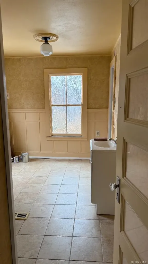 215-217 Old Route 22 Pawling NY 12564
