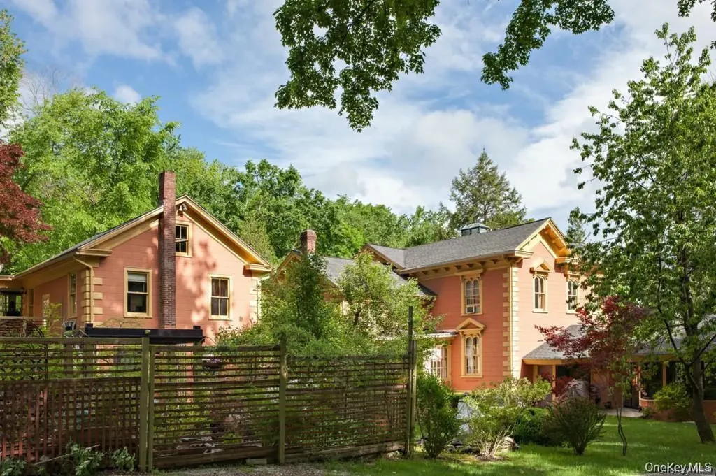 215-217 Old Route 22 Pawling NY 12564