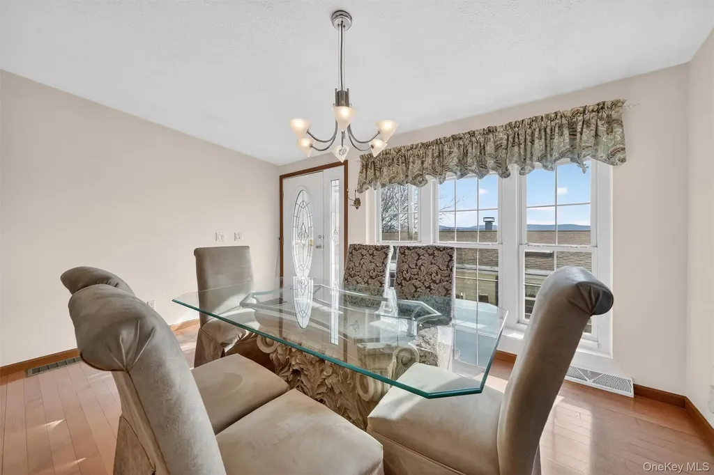 31 Thamsen Drive Stony Point NY 10980