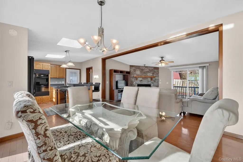 31 Thamsen Drive Stony Point NY 10980