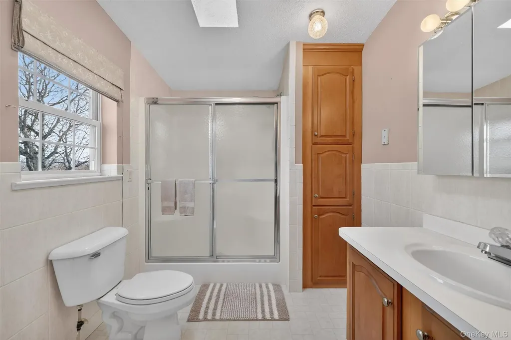 31 Thamsen Drive Stony Point NY 10980
