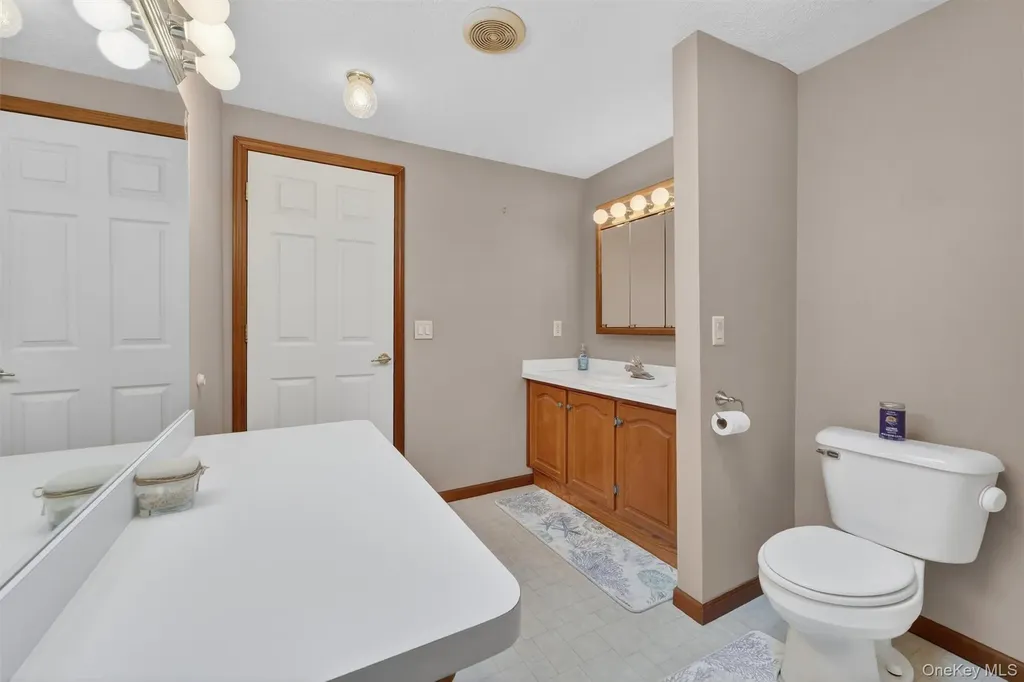 31 Thamsen Drive Stony Point NY 10980