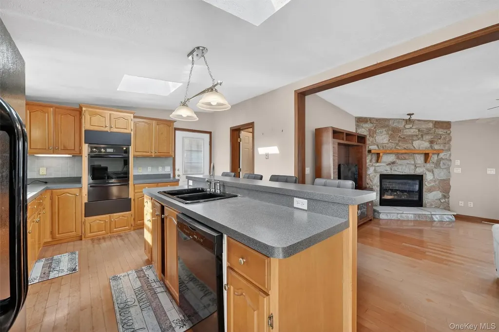 31 Thamsen Drive Stony Point NY 10980