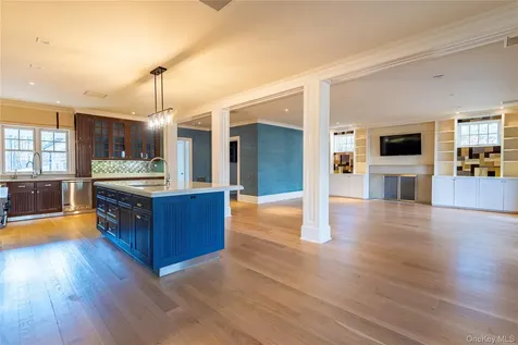 12 Cowdray Park Drive Armonk NY 10504
