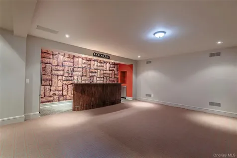 12 Cowdray Park Drive Armonk NY 10504