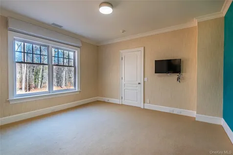12 Cowdray Park Drive Armonk NY 10504