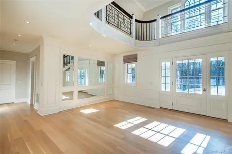12 Cowdray Park Drive Armonk NY 10504