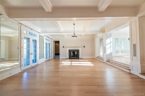 12 Cowdray Park Drive Armonk NY 10504