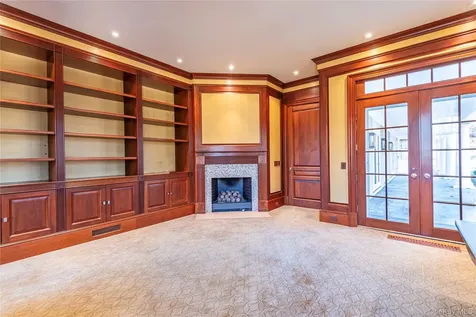 12 Cowdray Park Drive Armonk NY 10504
