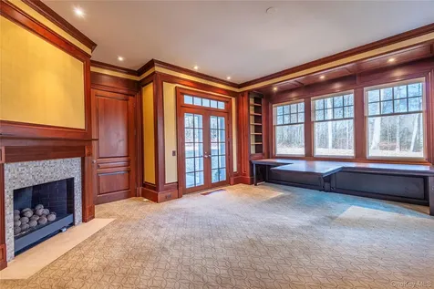 12 Cowdray Park Drive Armonk NY 10504