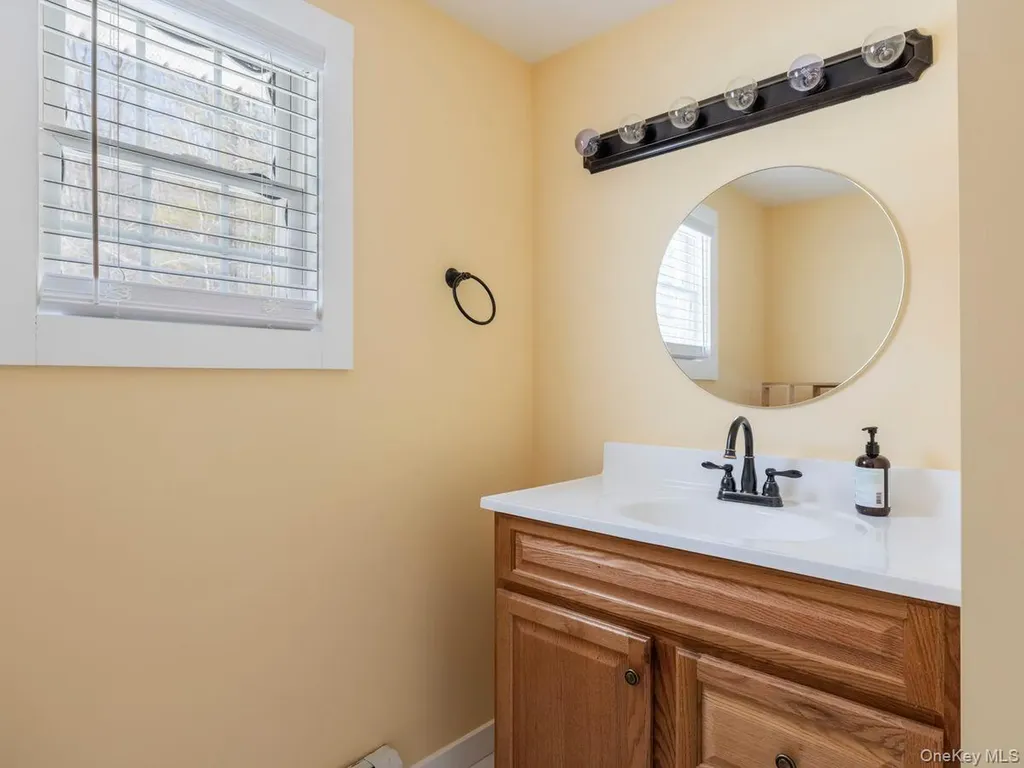 491 Floyd Ackert Road Esopus NY 12493