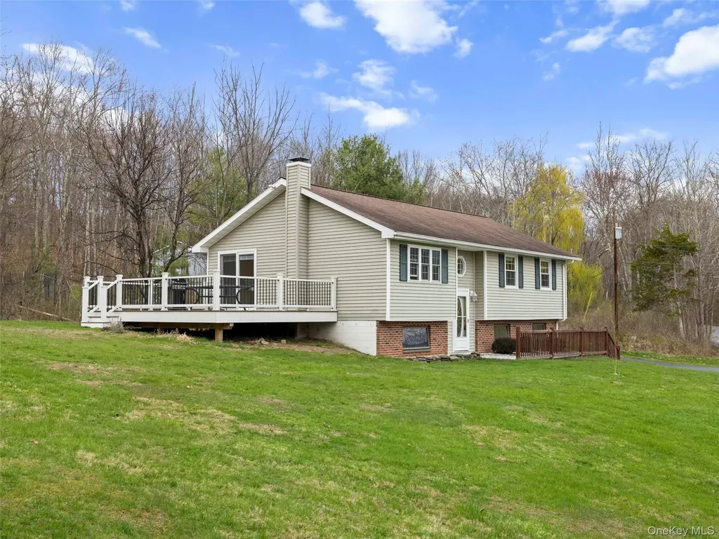 491 Floyd Ackert Road Esopus NY 12493