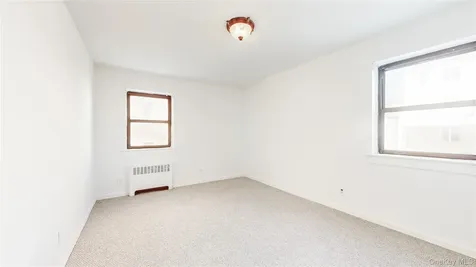 61 White Oak Street New Rochelle NY 10801