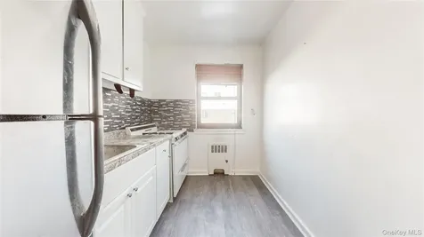 61 White Oak Street New Rochelle NY 10801