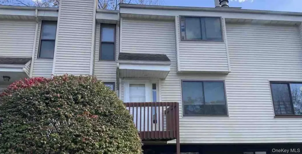 25 Pierces Road Newburgh NY 12550
