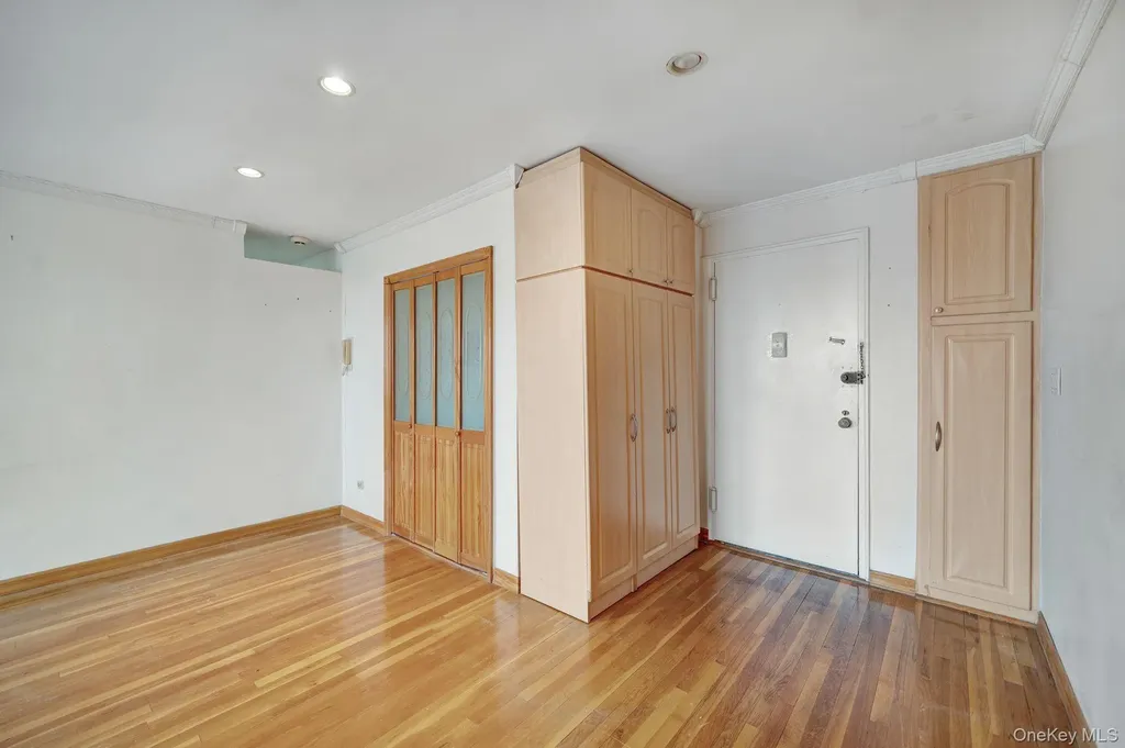 735 Avenue W Brooklyn NY 11223